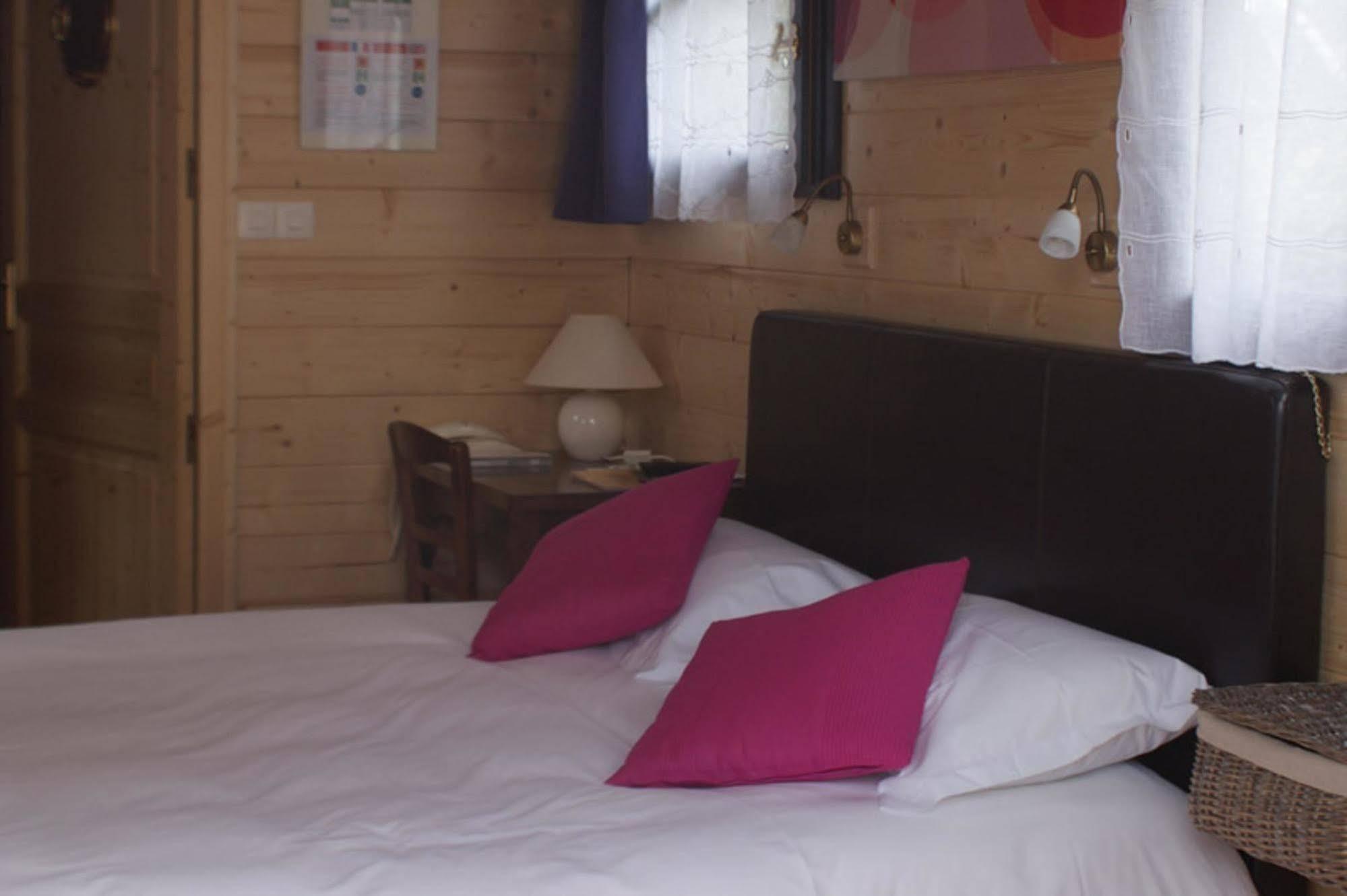 Auberge La Tomette, The Originals Relais Vitrac  Kültér fotó