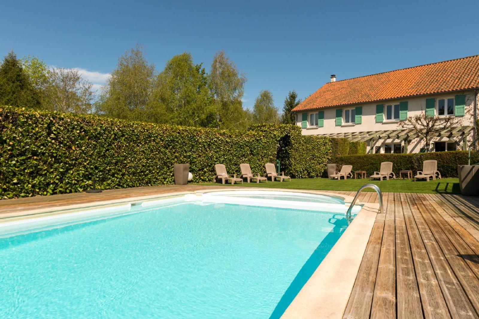 Auberge La Tomette, The Originals Relais Vitrac  Kültér fotó