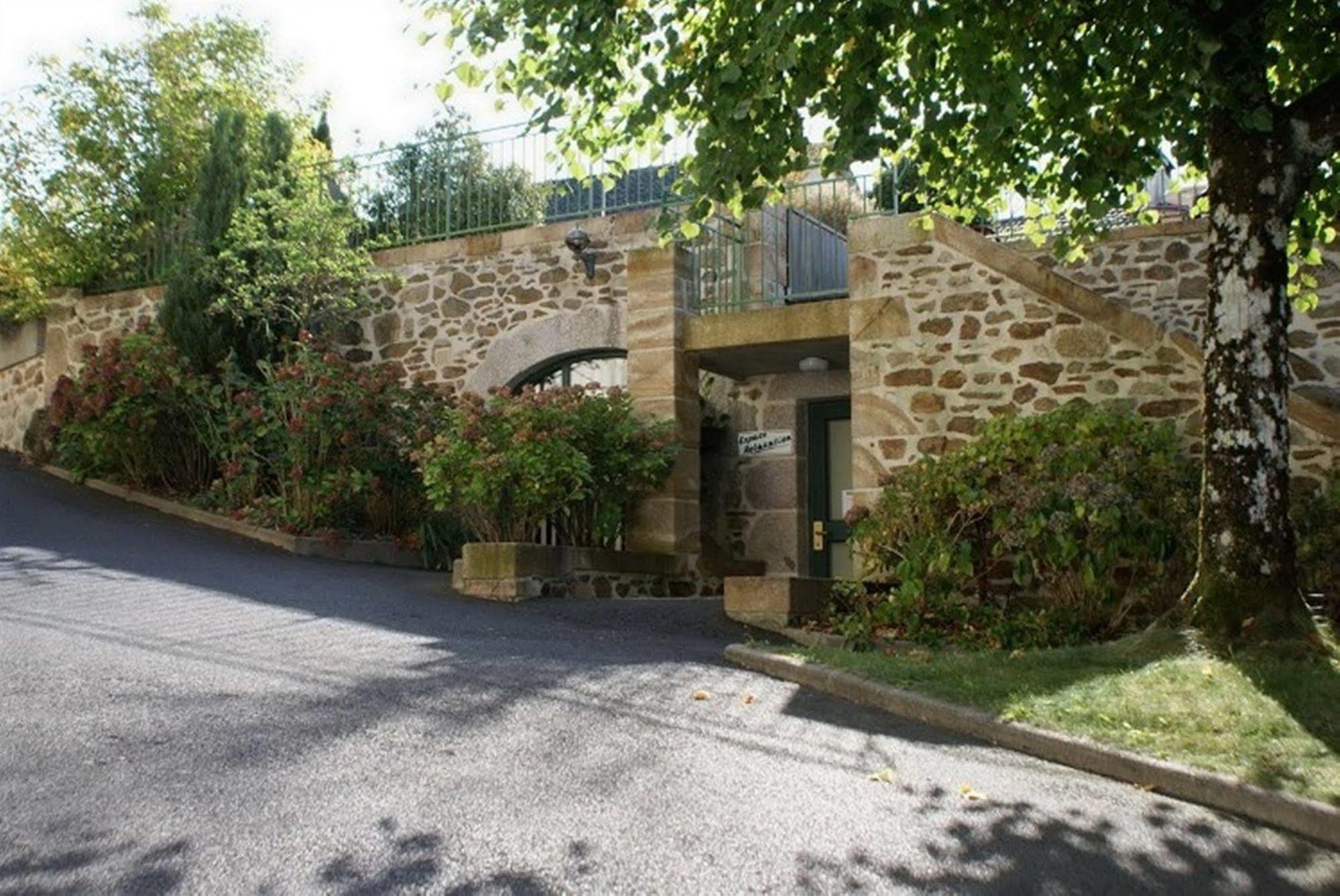 Auberge La Tomette, The Originals Relais Vitrac  Kültér fotó