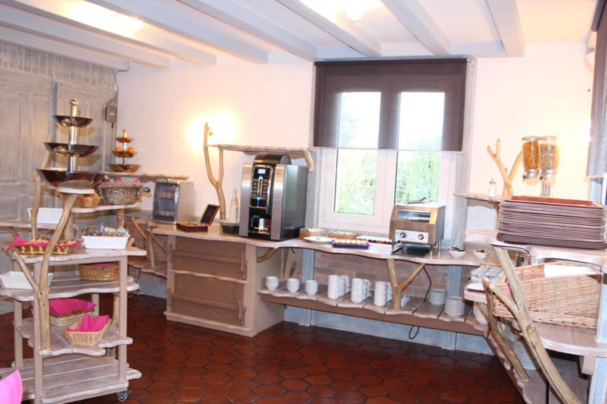 Auberge La Tomette, The Originals Relais Vitrac  Kültér fotó